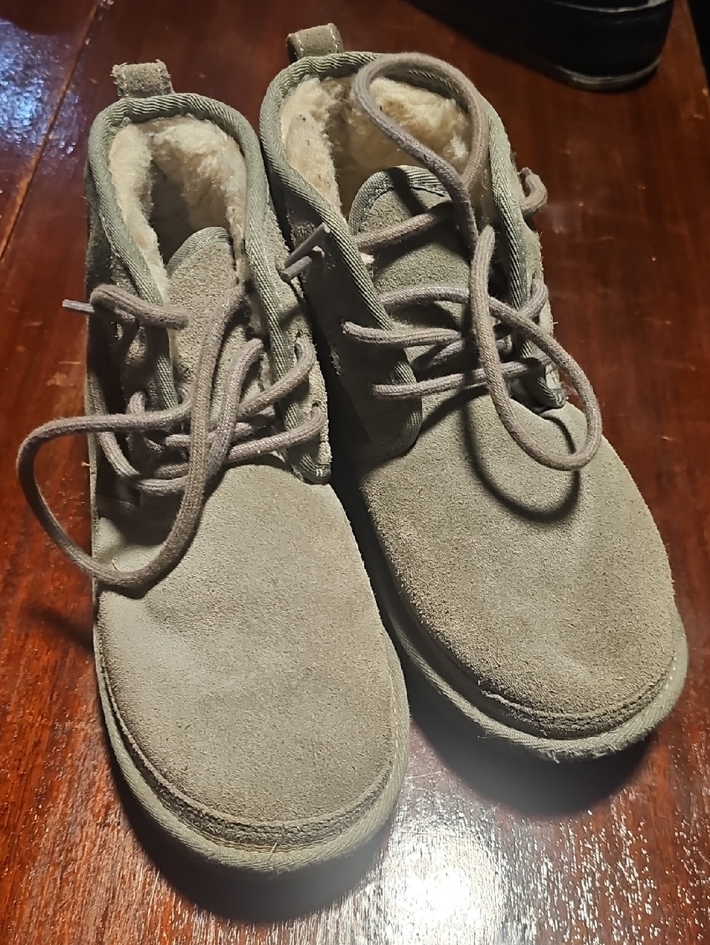UGG Kids Gray Suede Lace-Up Fur-Lined Boots